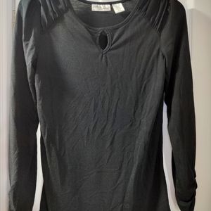 Allison Brittney size small black long sleeve shirt.